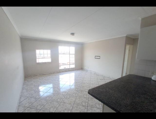2 BEDROOM APARTMENT FOR SALE IN ALAN MANOR